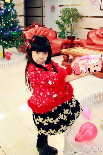  p>王翊菲(teresa),2008年9月8日出生,中国女演员.