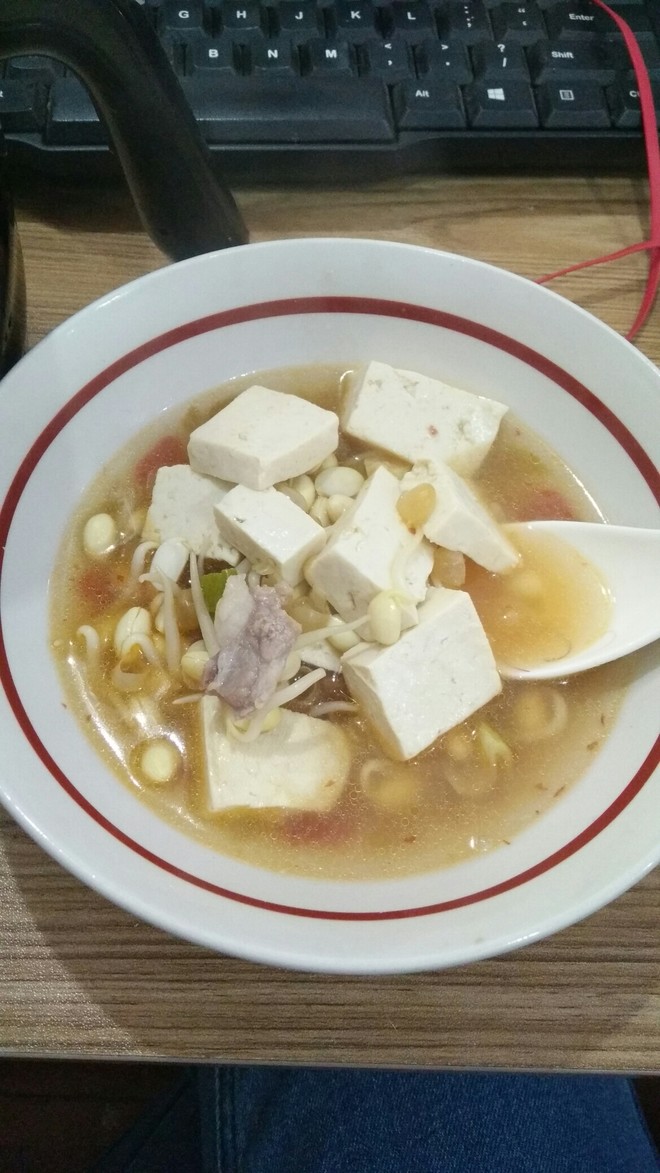 豆腐豆芽汤