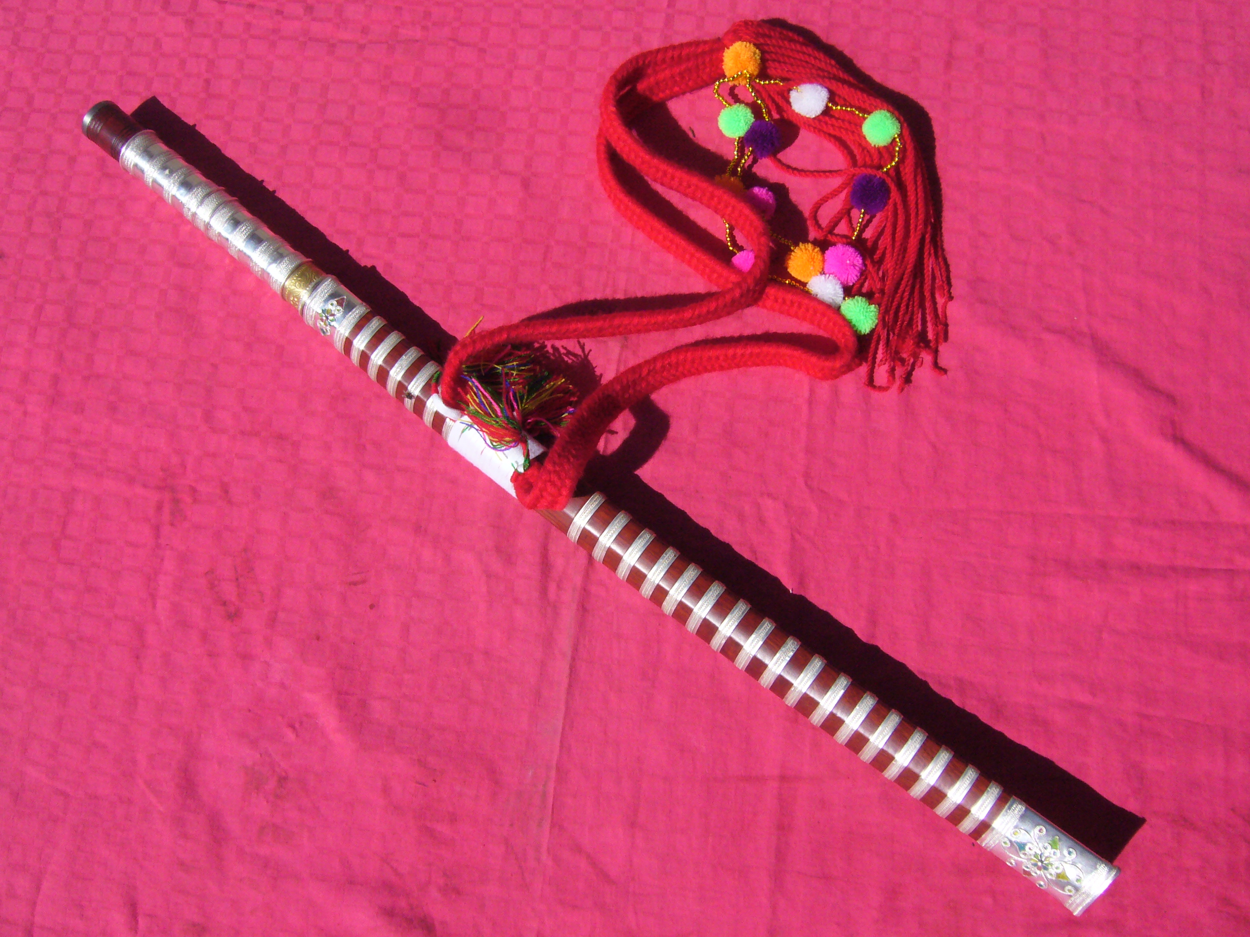 叫阿昌刀,它是因产于 a target="_blank" href="/item/阿昌族/150510"