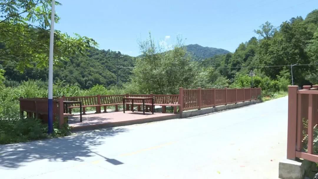  p data-id="gnhhy8c2rr">郭镇,隶属于 a tar