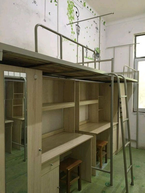  p>湖北开放职业学院成立于1984年,前身为 a target="_blank" href="