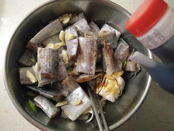 电压力锅做鲫鱼怎么才能把刺压酥 - 知晓星球