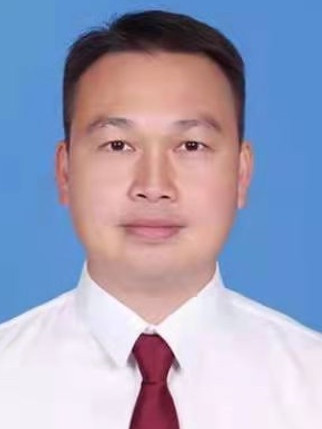 谢万民,男,汉族,1985年12月出生,广西博白