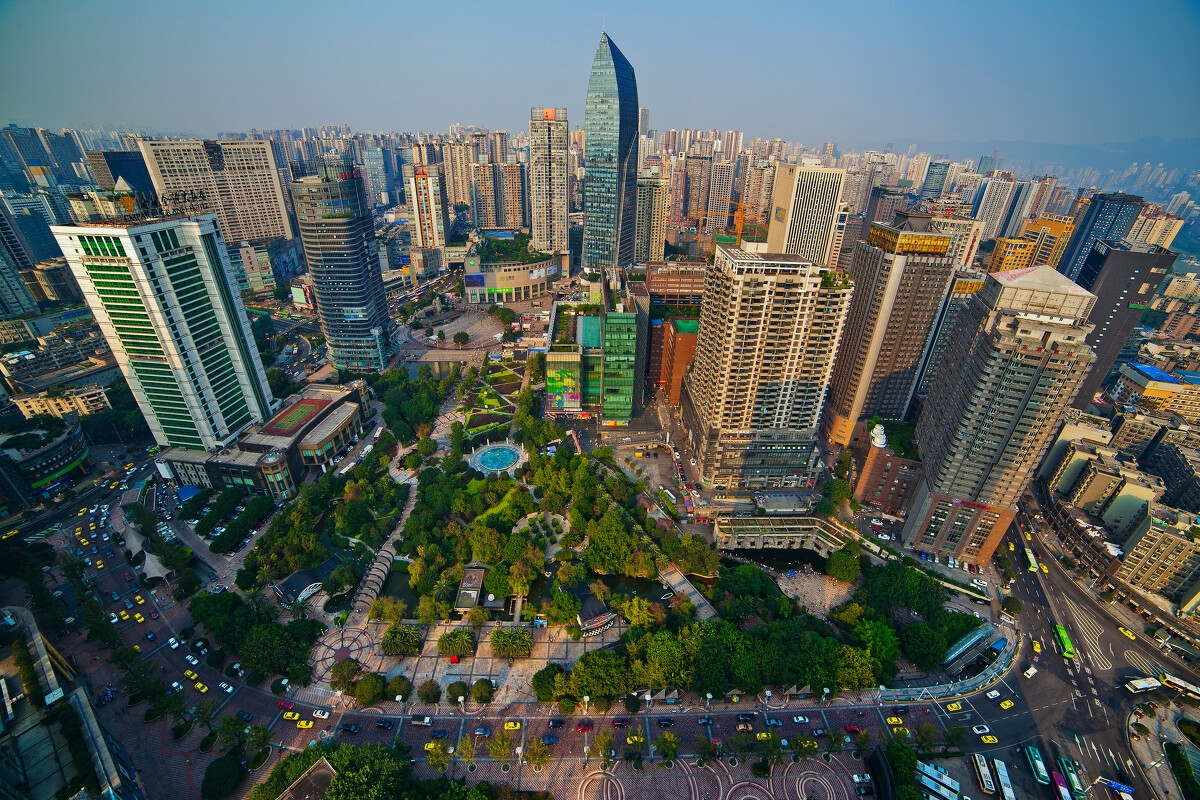街道及华新街区域,地处嘉陵江大桥北上700米建新南路与建新东路交汇处
