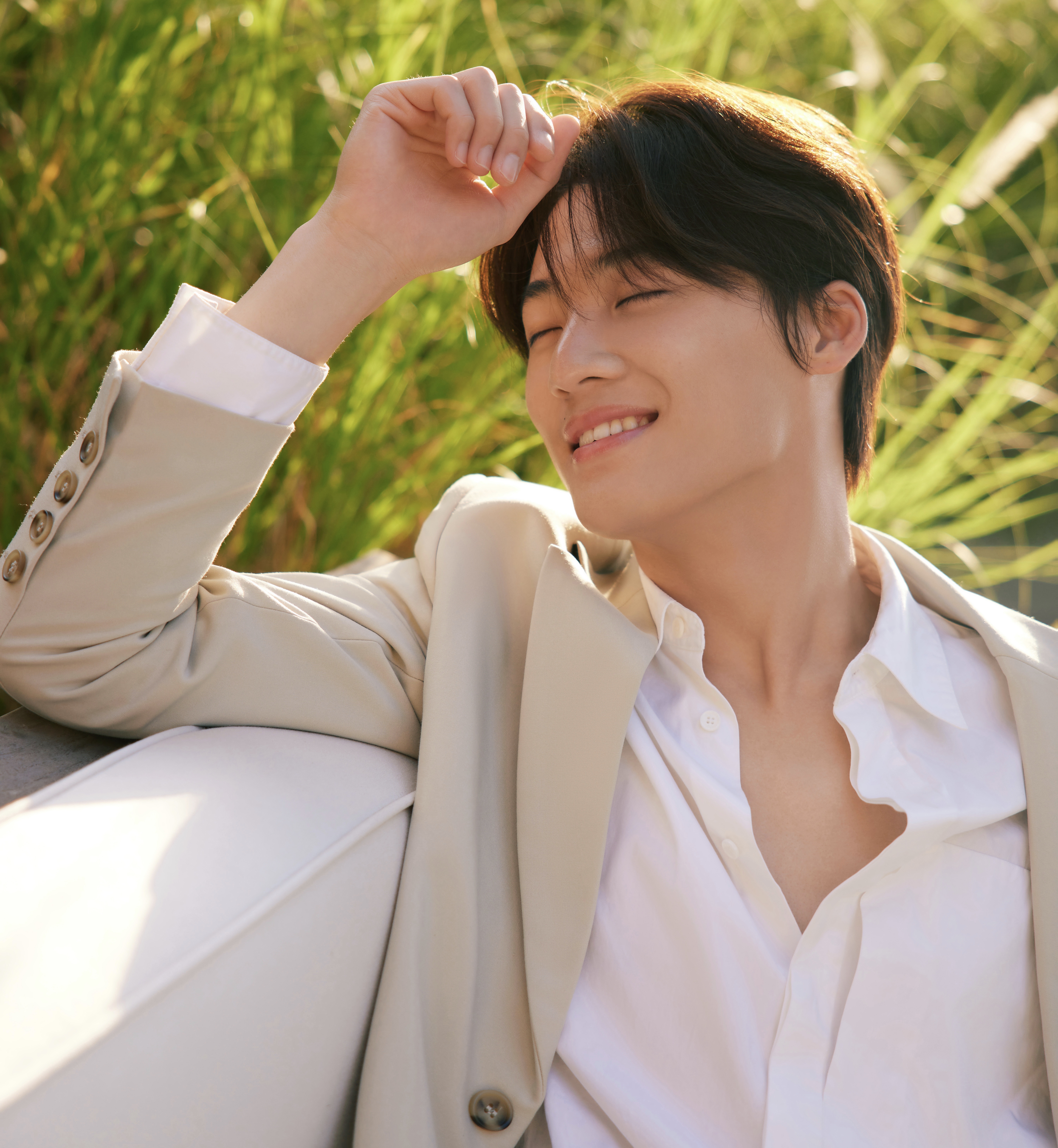 《迟到的美好》是<a target="