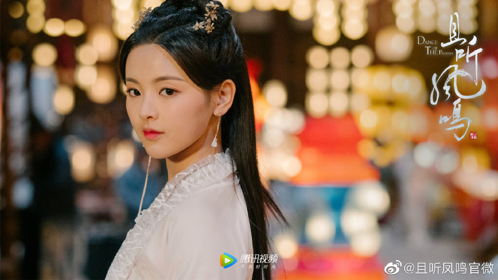 hr">凤舞,小说《 a target="_blank" href="/item/神医凰后/23772630"