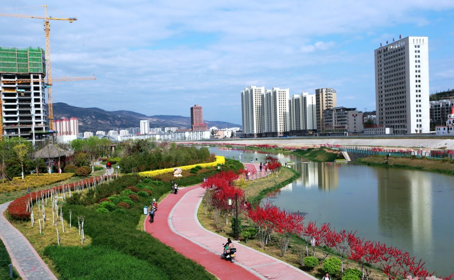 藉河风情线,又称天水湖,位于甘肃省<a