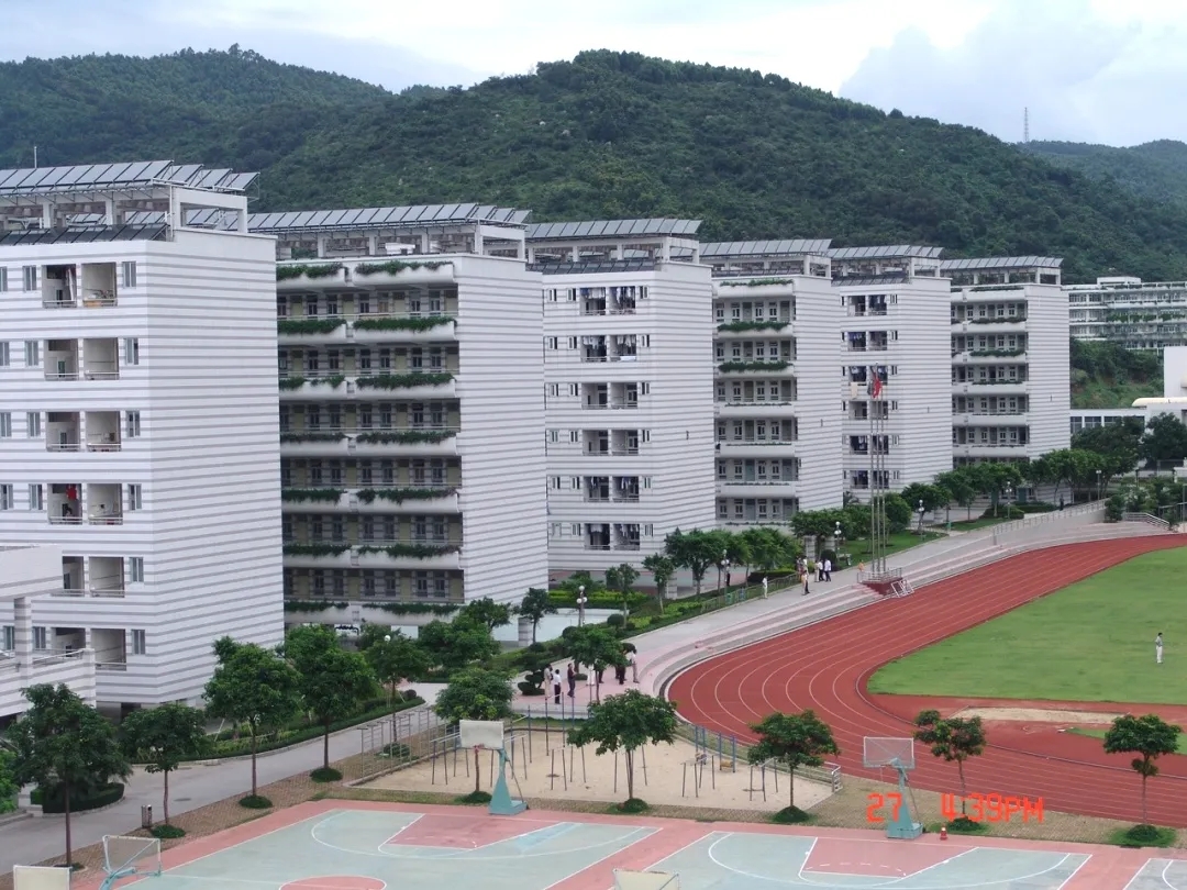 深圳市宝安第一外国语学校