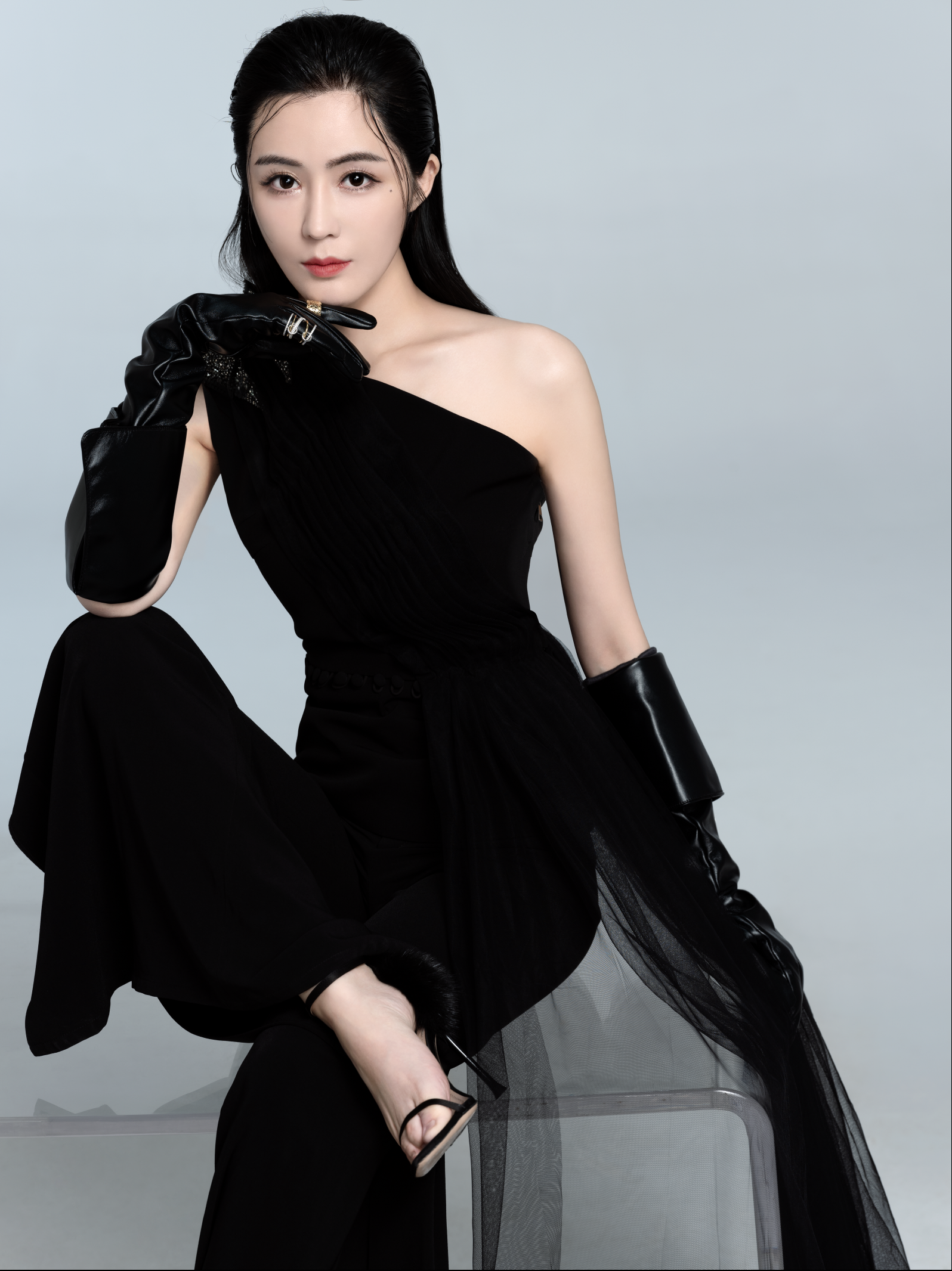  p>汤晶媚,1987年5月24日出生于江西省萍乡市,中国内地女演员,歌手