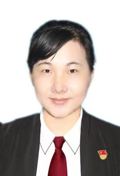 女,汉族,现任黑龙江省牡丹江市阳明区委常委,桦林镇党委书记兼桦橡