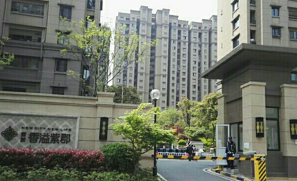  p>新城香溢紫郡二期位于苏州市昆山昆山,共计房屋1410户. /p>