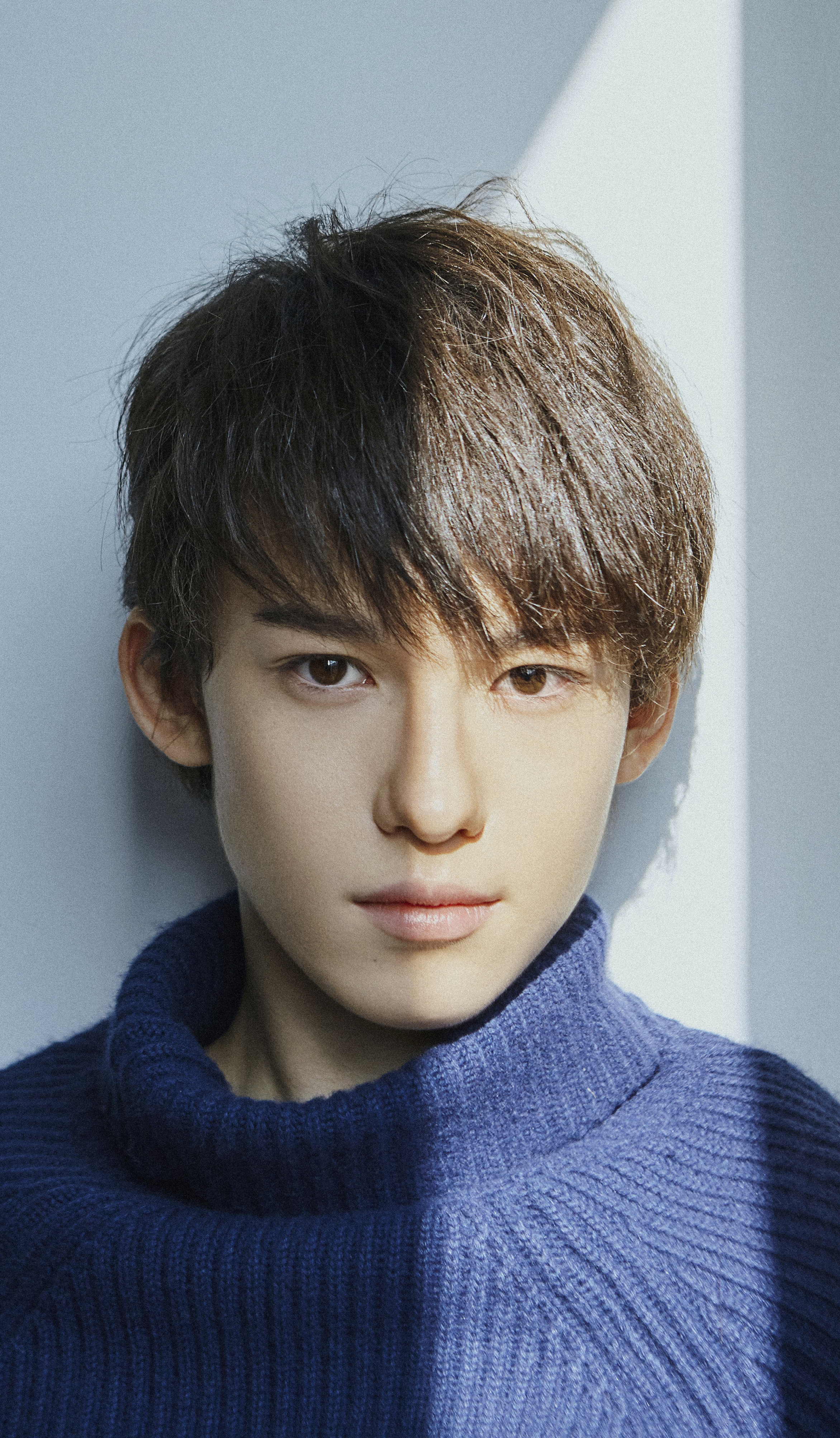  p>聂杰铭 i>(james nicol) /i>,中澳混血儿,2001年12月17日出生于