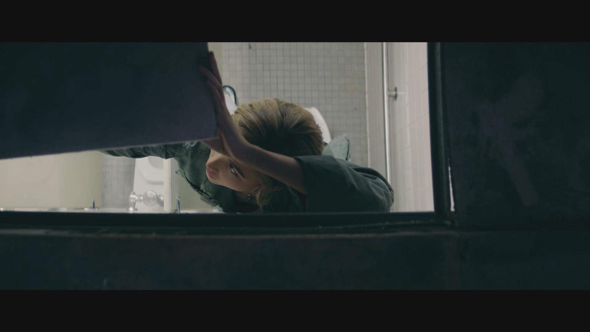  p data-id="2ei1bxbbgla">《校园大逃杀》是由凯尔·兰金执导的电影.