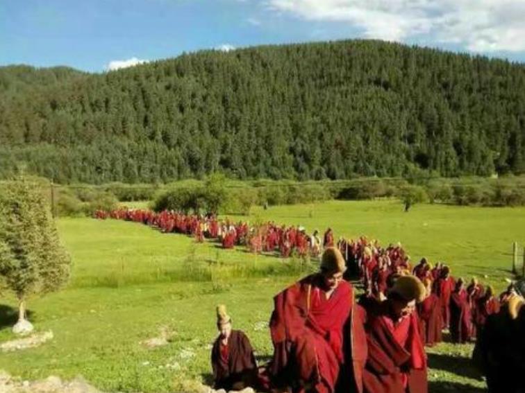 刀告乡,隶属于<a target="