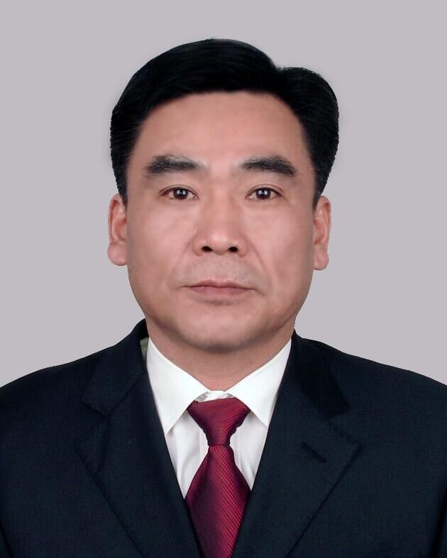  p>张世权 ,男,汉族,1965年7月生,安徽庐江人,在职大学学历,中共党员.