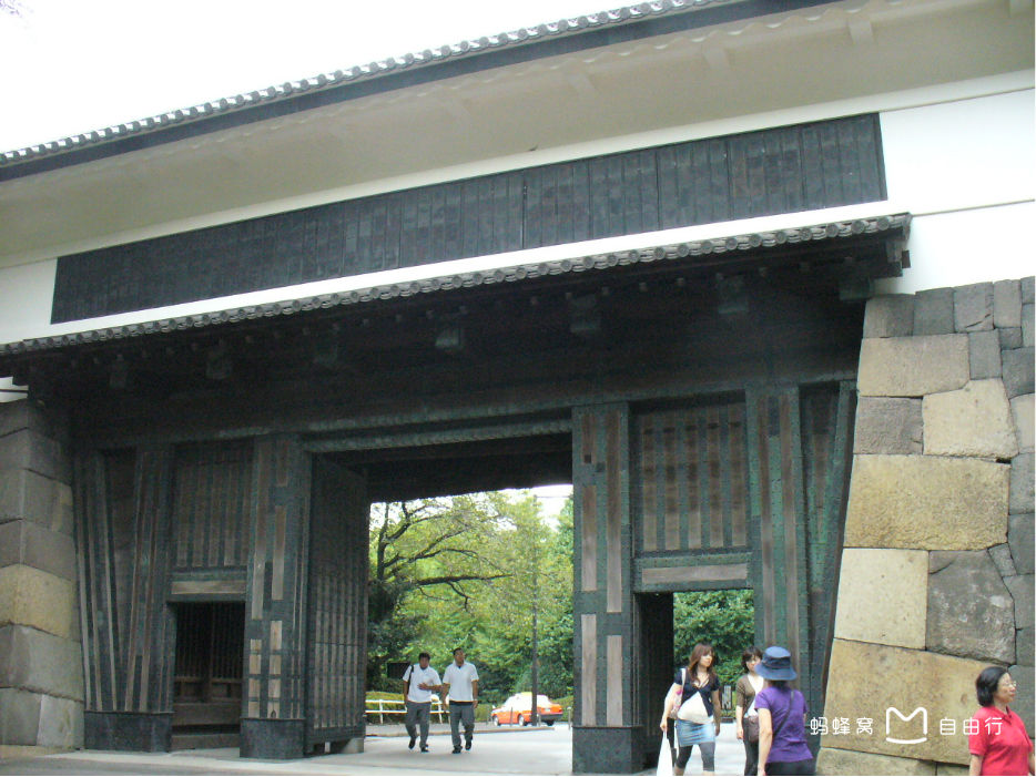 data-id="gnwmy8n17b">位于 a target="_blank" href="/item/靖国神社