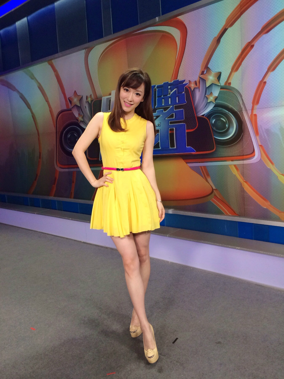  p>罗希,12月21日出生于浙江省余姚市,毕业于中国传媒大学播音主持