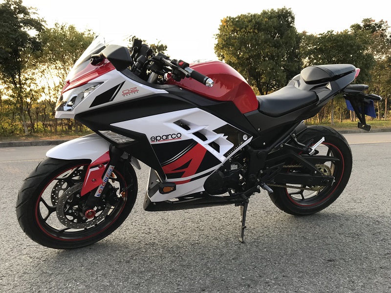  p>宁波东方凌云车辆制造有限公司于2002年01月28日成立,是一家以摩托