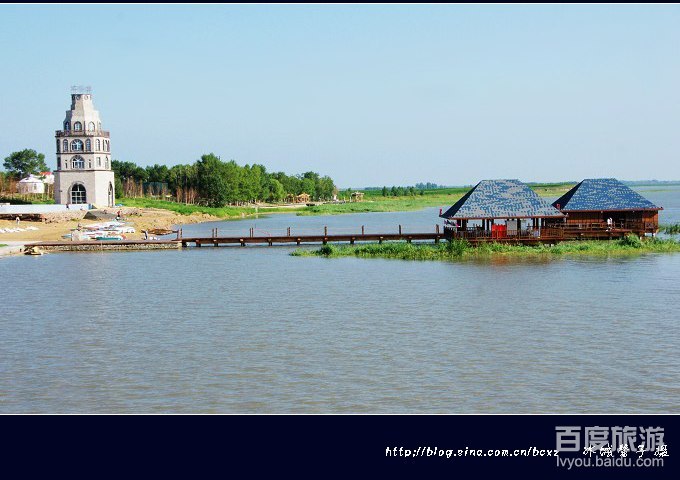  p data-id="gnwmv55ko7">连环湖位于中国黑龙江省大庆市杜尔伯特蒙古