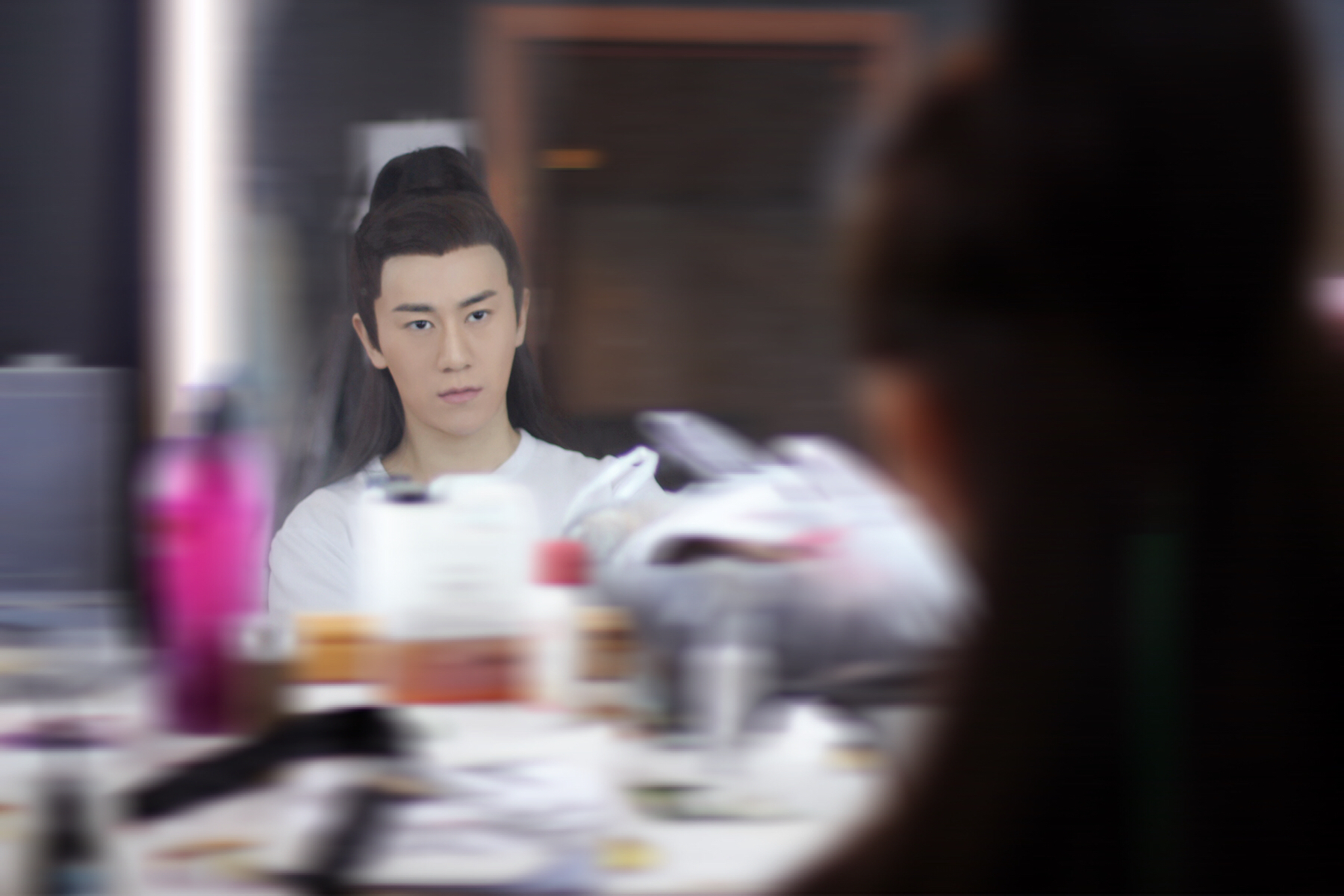 《新蜀山剑侠传》是炳坤影视出品的古装爱情仙侠电影,由 a target="