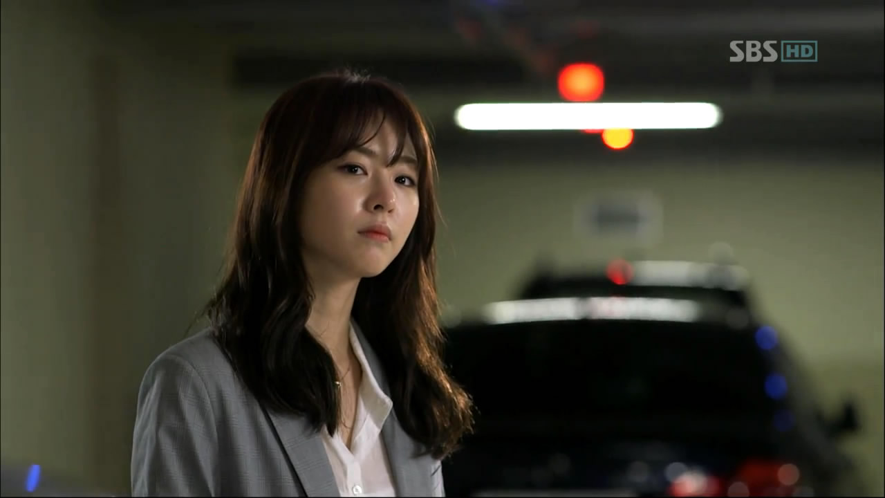 《幽灵》是2012年韩国 a href="#" data-lemmaid="30553">sbs /a>电视