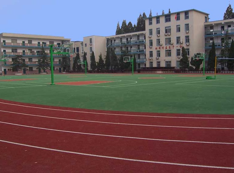 重庆市钢城实验学校