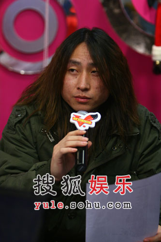 fl5">《这支烟灭了以后》是一首中文歌曲,由中国内地男歌手张静波填词