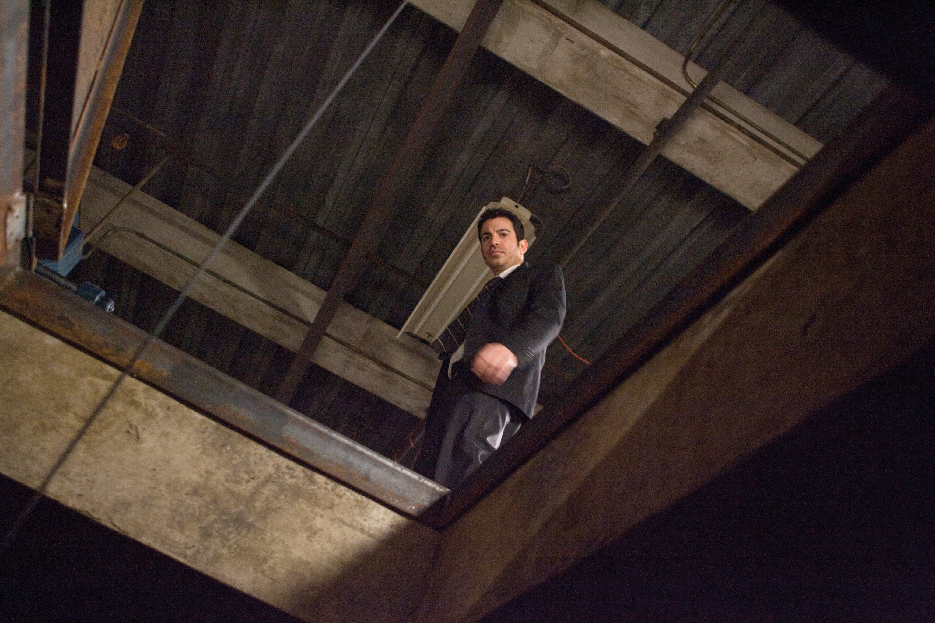  p>《电梯里的恶魔》是环球影业出品的惊悚片,由 a target="_blank"