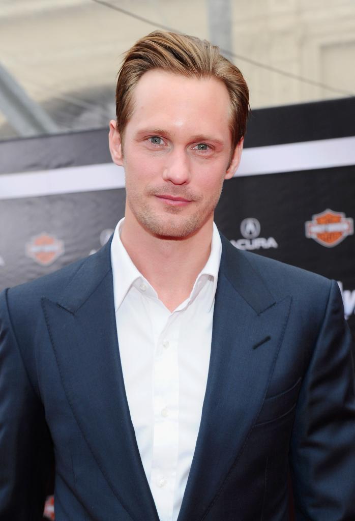  p>亚历山大·斯卡斯加德(alexander skarsgard),1976年8月25日出生于