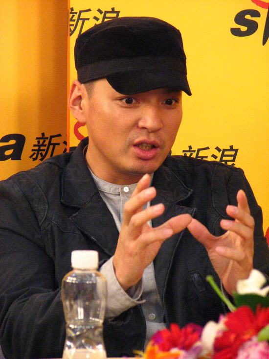  p data-id="gnbqex4s43">金琛,出生于浙江杭州,中国内地导演,编剧