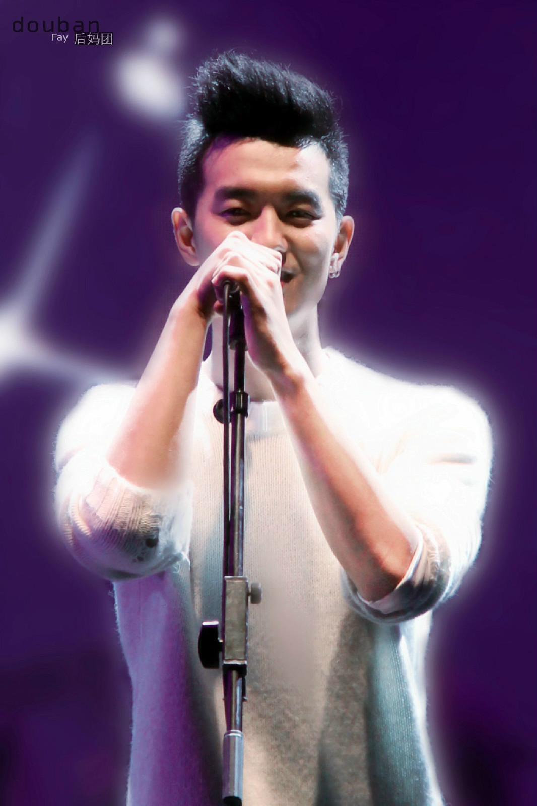 (tan),1993年1月10日出生于天津市,中国内地男歌手,魔力炭乐队主唱