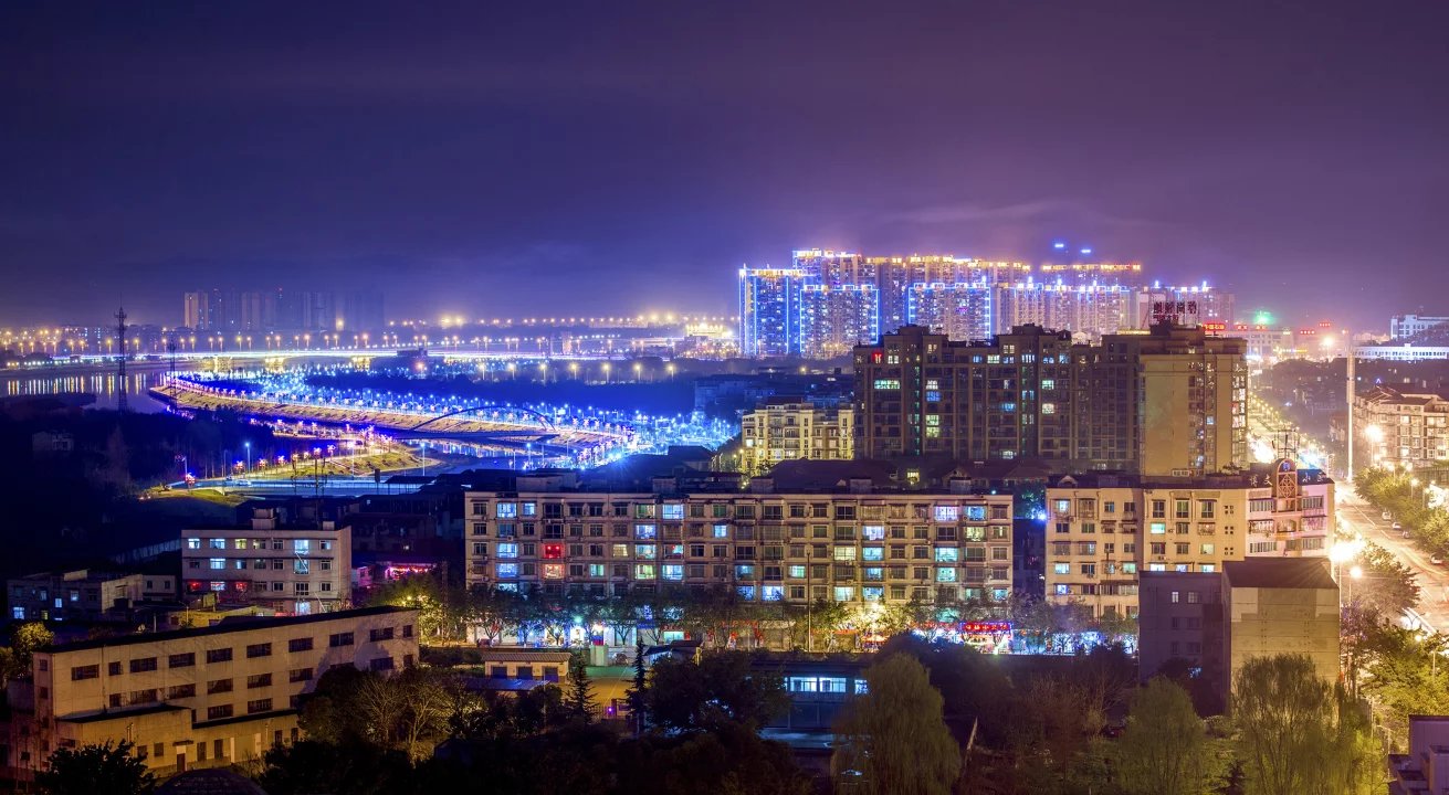 江油市