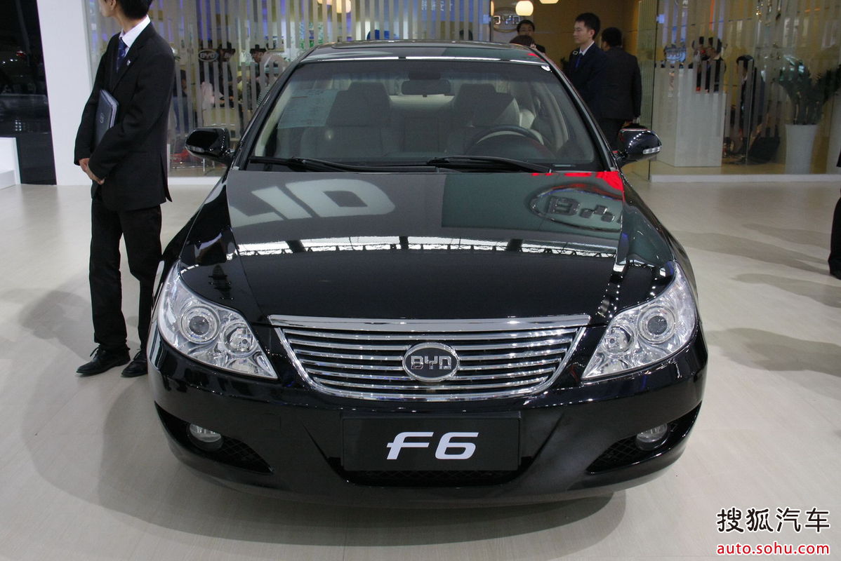比亚迪f6