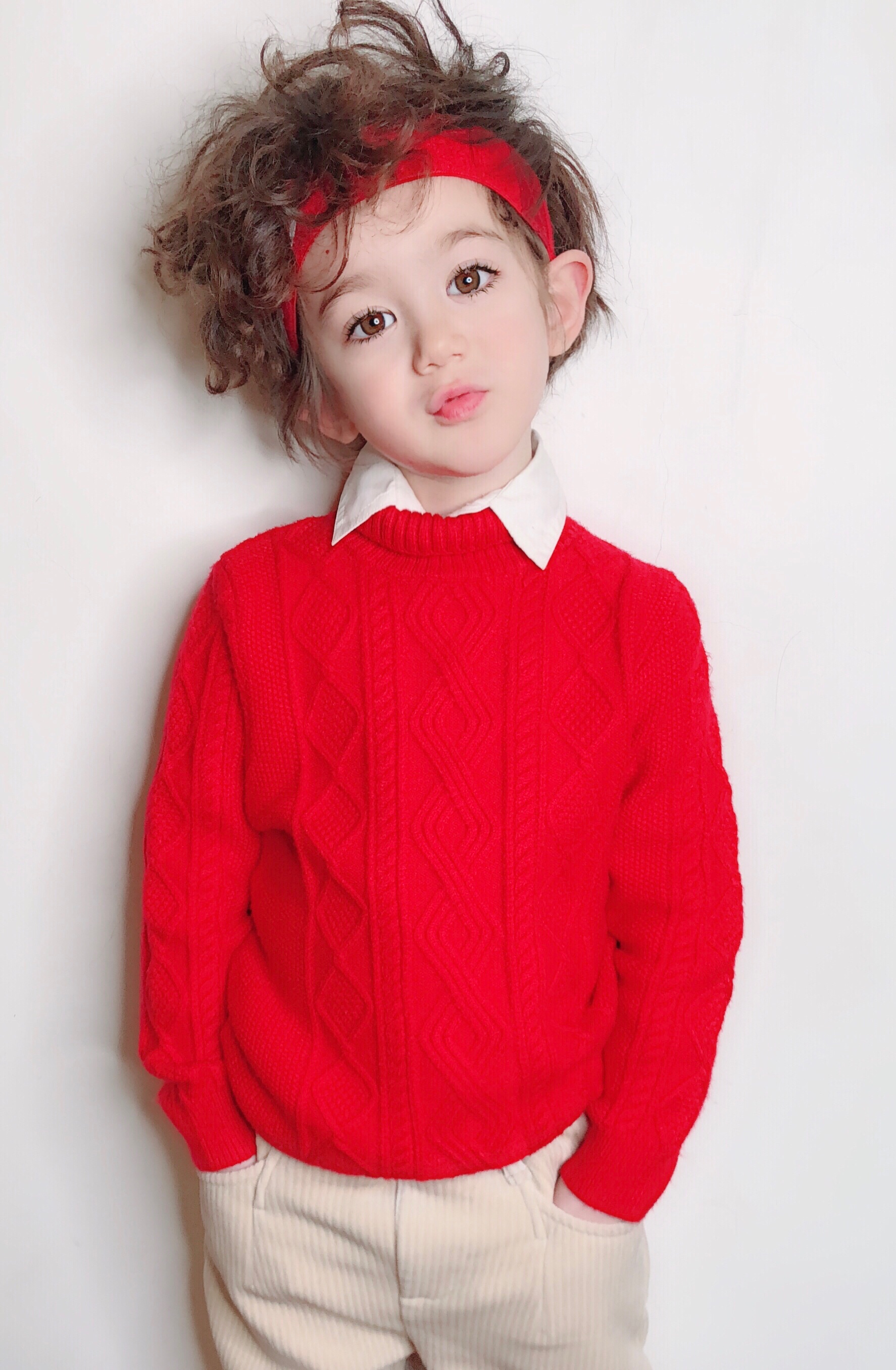 p5y4">周嘉诚(jackson),2013年11月15日出生于湖南省长沙市,中美混血