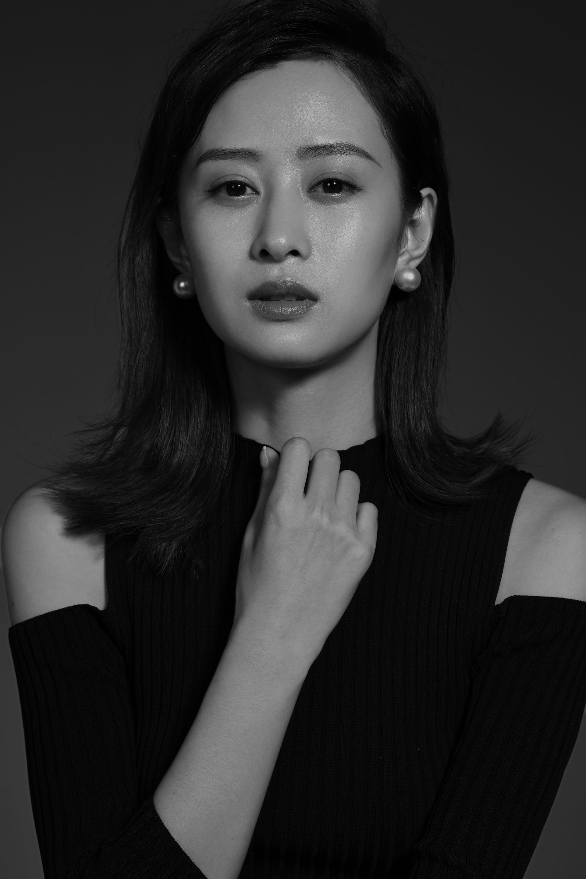  p>韩烨,5月5日出生于吉林省 a target="_blank" href="/item/吉林市