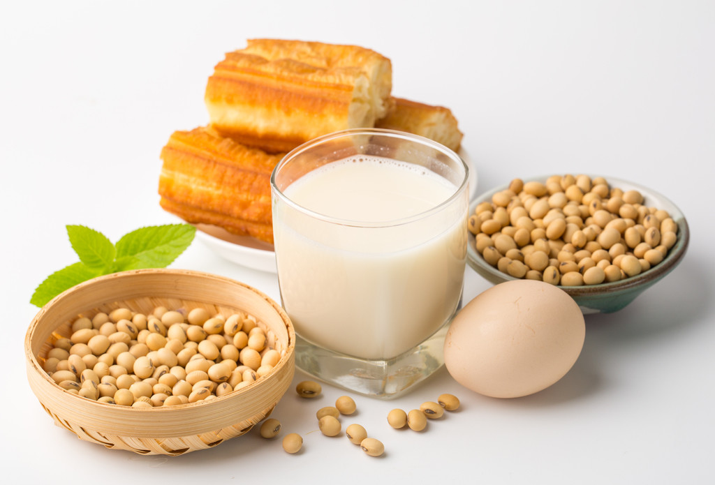  p>豆浆(soybean milk),中国汉族传统 a target="_blank" href="/item