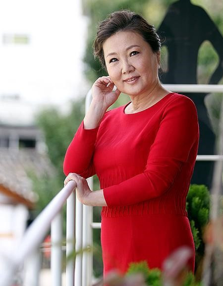  p>金海淑,1955年12月30日出生于韩国釜山,韩国影视女演员.