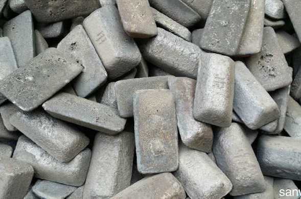  p>熟铁是指用 a href="#" data-lemmaid="1822234">生铁 /a>精炼而成