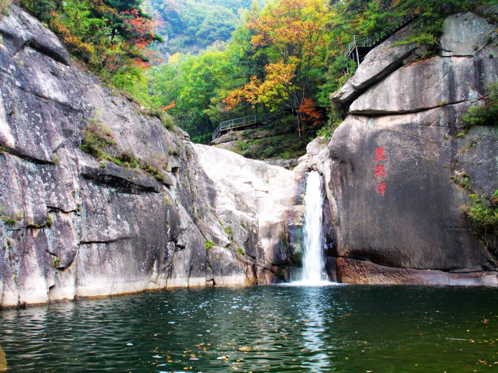 北京黑龙潭风景区