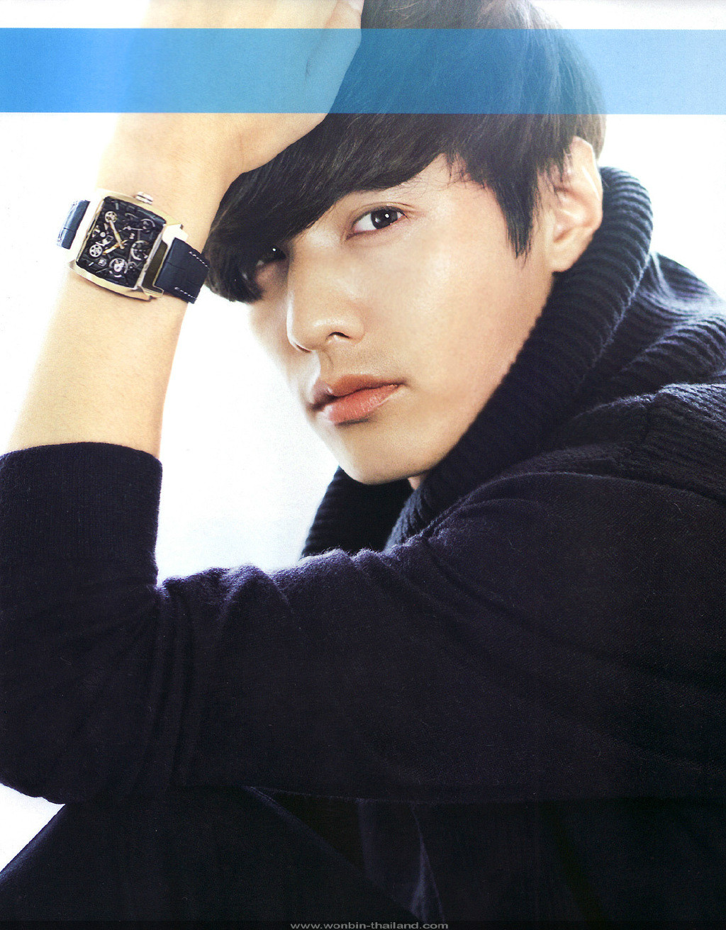  p>元斌(won bin),本名"金道振",1977年11月10日出生于韩国江原道旌善