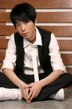  p data-id="gnbk7asiep">齐晨,原名韩奇晨,1月13日出生于黑龙江省