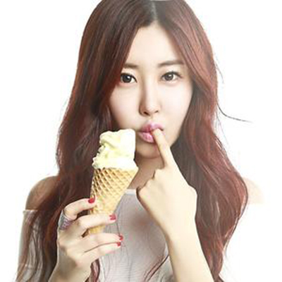  p>淑熙(      ) 是韩国歌手,本名陈正妍,1982年8月14日出生于韩国