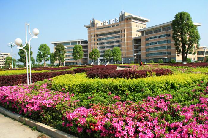 常德市石门县第一中学