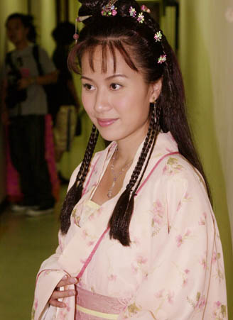  p>邝文珣,1976年4月3日出生于中国香港,香港 a target="_blank" href