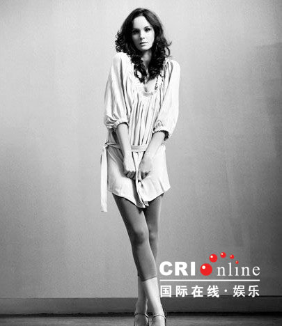 于1977年6月1日的美国演员,作品为《越狱》中饰演sara tancredi医生