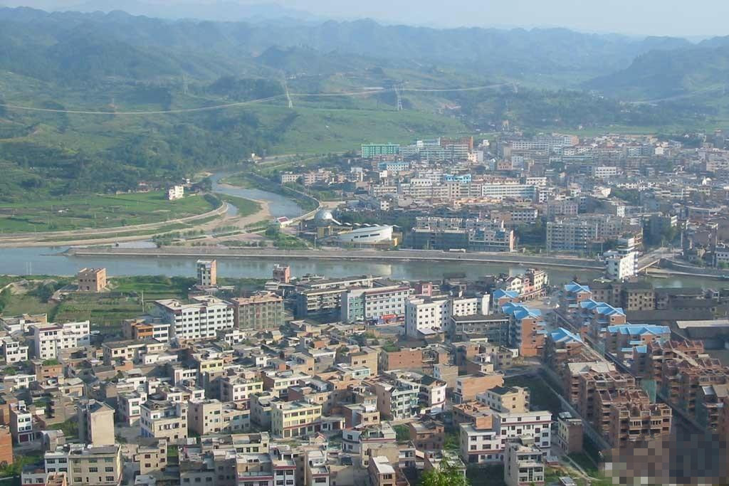 施秉县