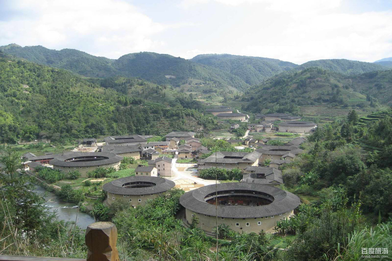 市">龙岩市 /a> b> a target="_blank" href="/item/永定区/16473457"