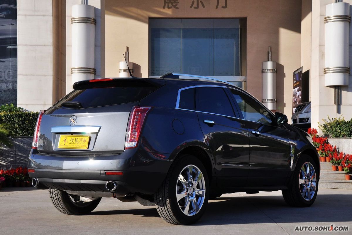 凯迪拉克srx
