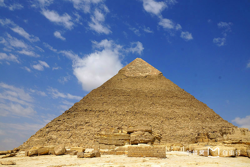 hygnw">阿拉伯语:               ;英语:pyramid of khufu /span> sup