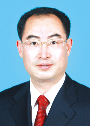 1966年10月出生,山西 a target="_blank" href="/item/柳林/827947"